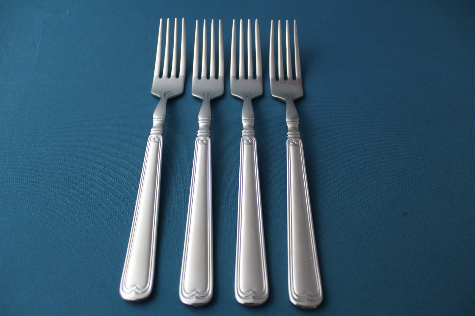 4 Dinner Forks JA Henckels VINTAGE 1876 Vietnam 18/10 Stainless NEW 7 7/8" gallery