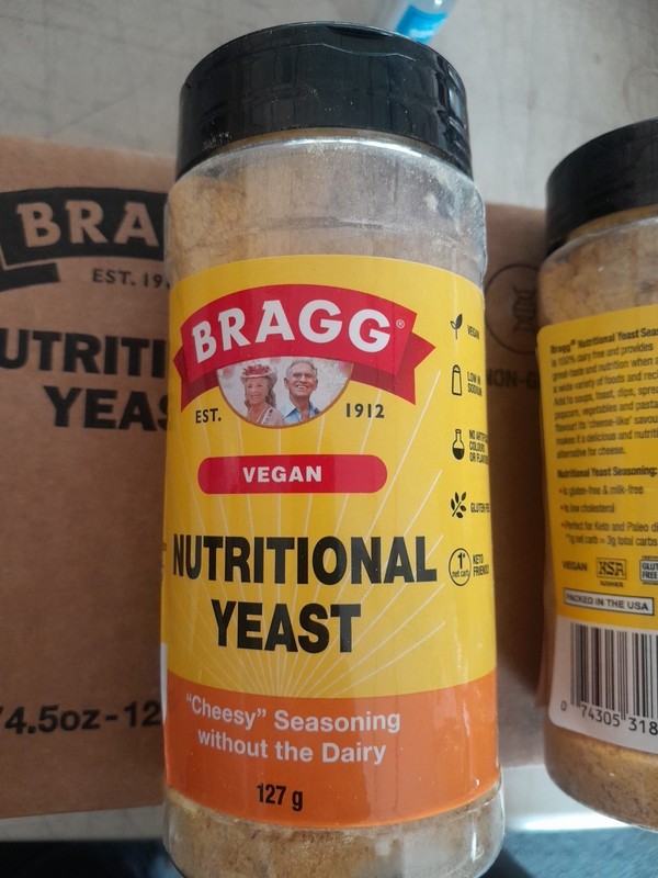 (Pack 3) Bragg Premium Nutritional Yeast Seasoning -Vegan, Gluten Free 4.5 Ounce gallery