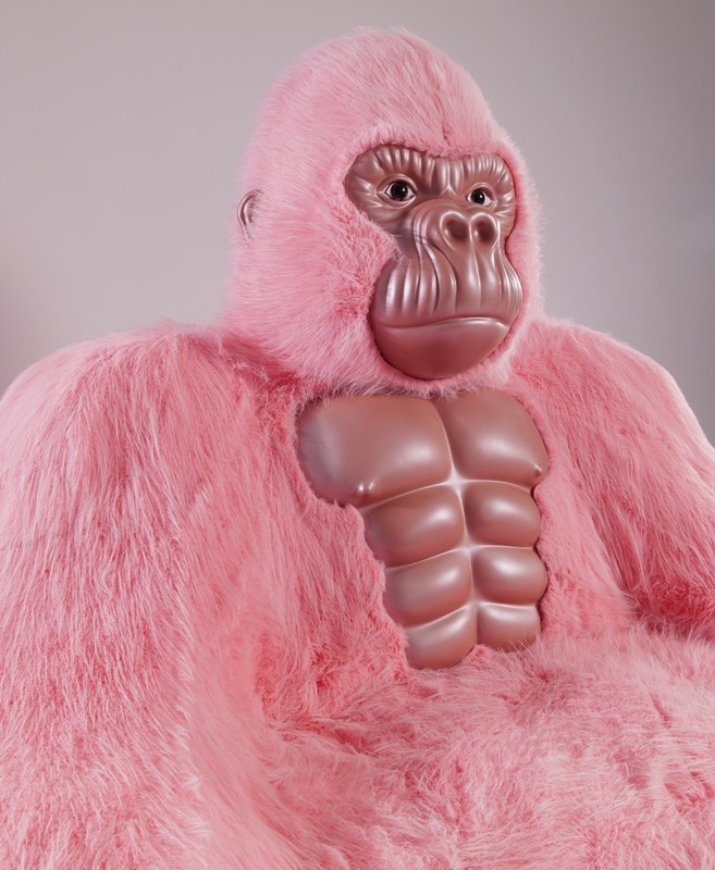 Inflatable Gorilla Couch Sofa Luxury Mink Plush 600kg Load Capacity Lounge Chair gallery