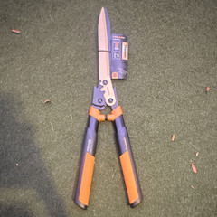 Fiskars PowerGear2 Hedge Shears 8in Steel Blade Long Soft Grip Handle