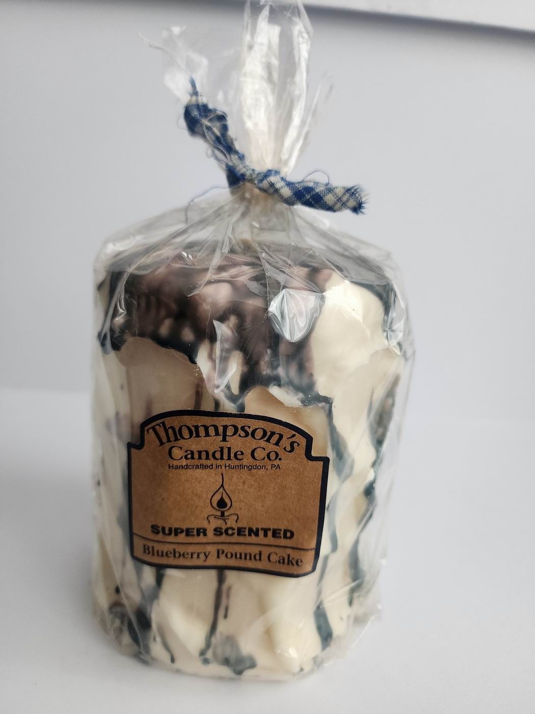 Thompson's Candle Co Super Scented (44 oz) Pillar 200 Hrs "Blueberry Pound Cake" gallery