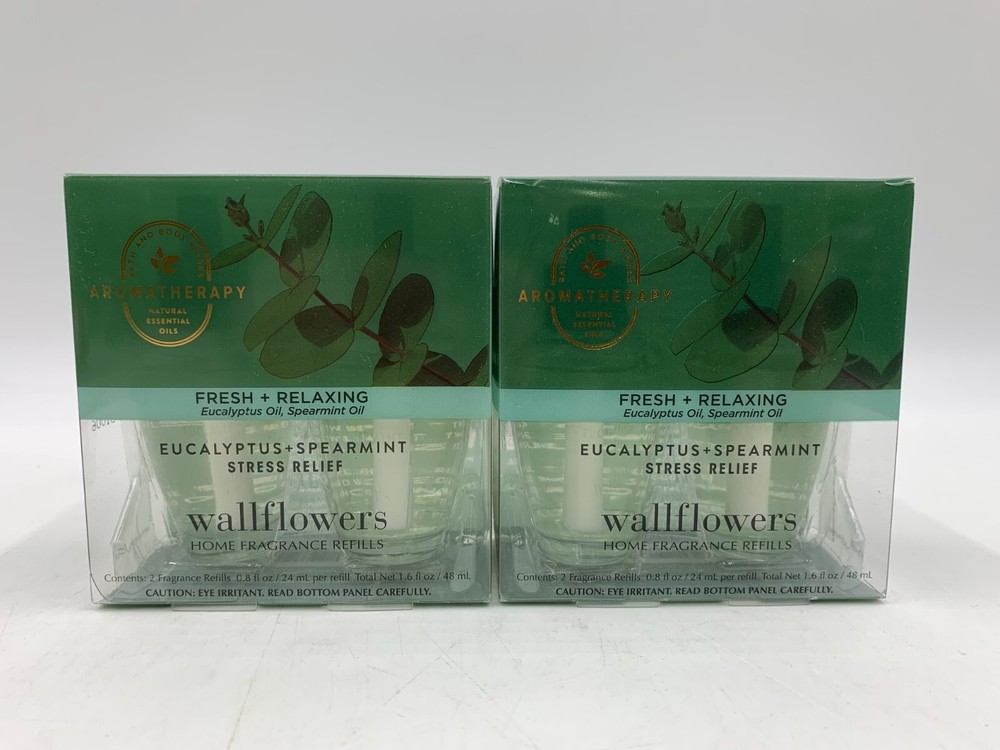 Bath & Body Works Eucalyptus & Spearmint Wallflowers Refill S/4 Bulbs #911L