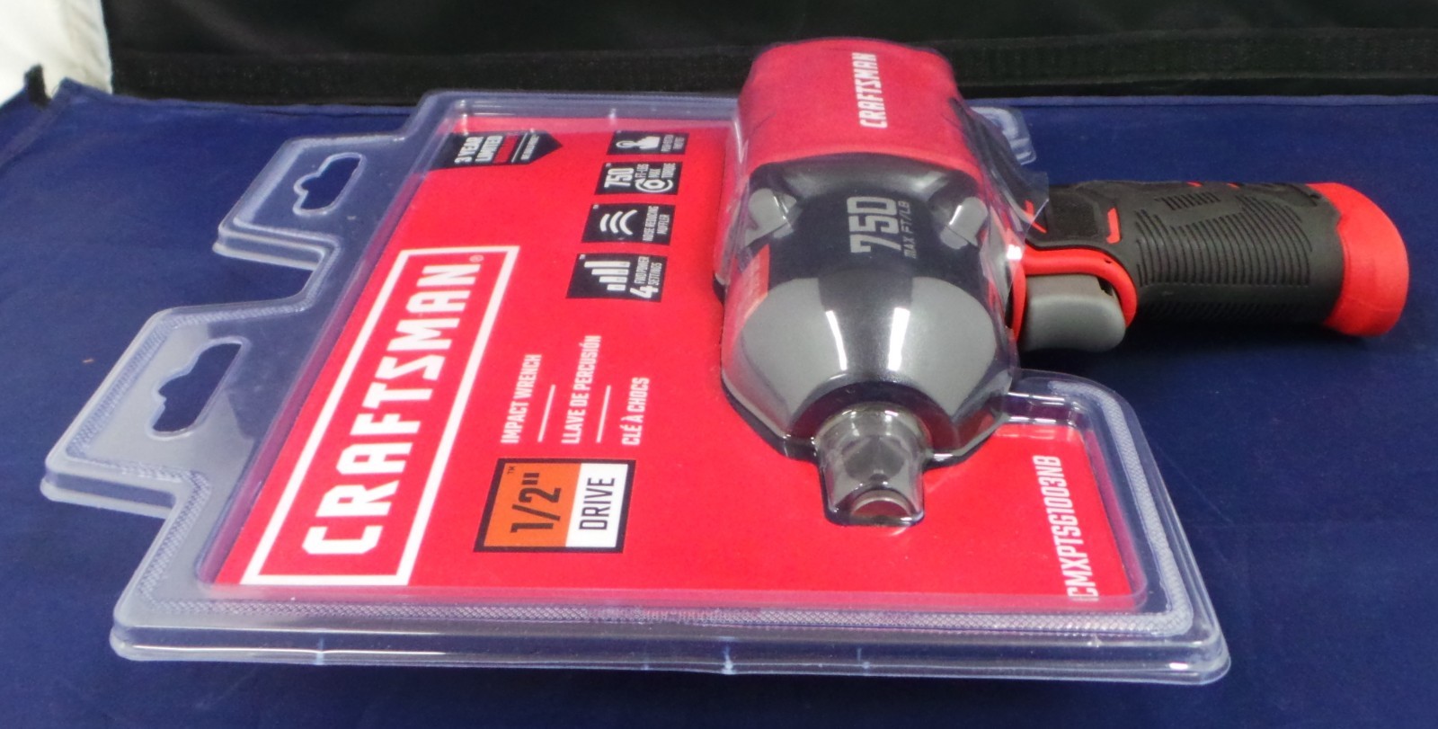 Craftsman CMXPTSG1003NB 1/2" Drive Impact Wrench 750 FT/LBS BRAND NEW gallery