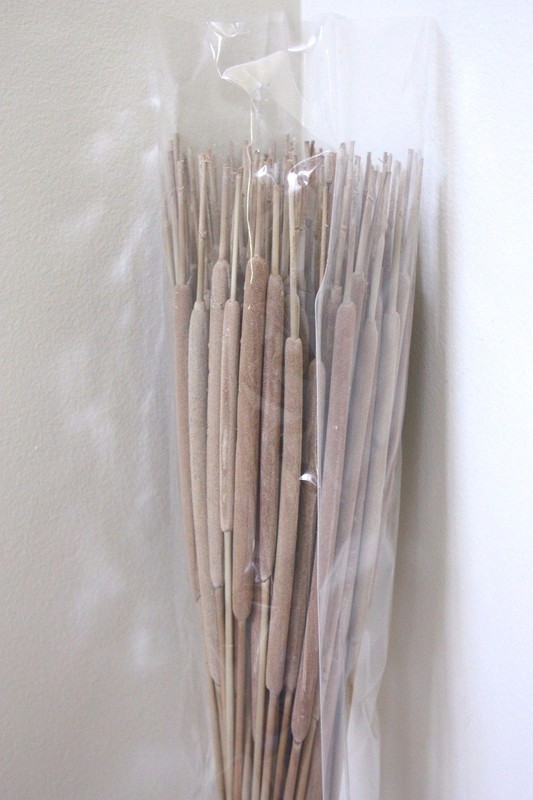 Light Brown Tan Cattails Decorative Floral Design Use 25-stem bun (1, 2, 3 bun) gallery