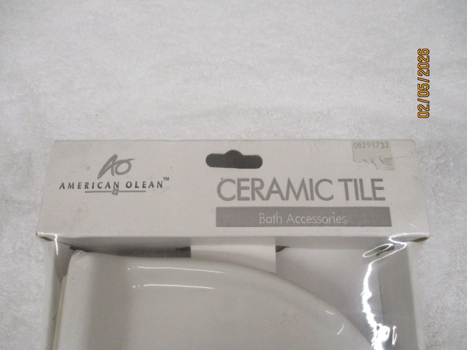American Olean Ceramic White Corner Wall Mount Shower Shelf Medium AO11- (New) gallery