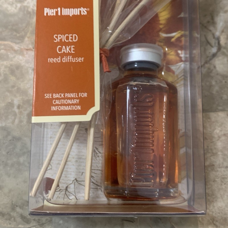 Pier 1 Imports SPICED CAKE Reed Diffuser Oil Mini 0.95oz Home Fragrance New NIB! gallery