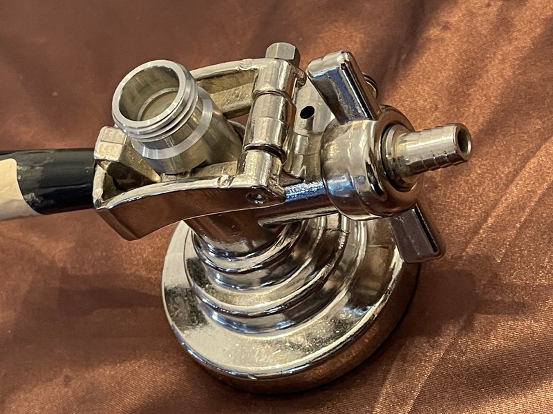 European G type Draft Beer Keg Coupler gallery