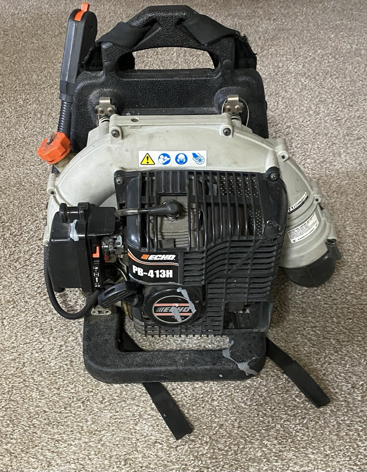 ECHO PB-413H Backpack Leaf Blower Gasoline Powered MPN PB-413H Black/White used gallery