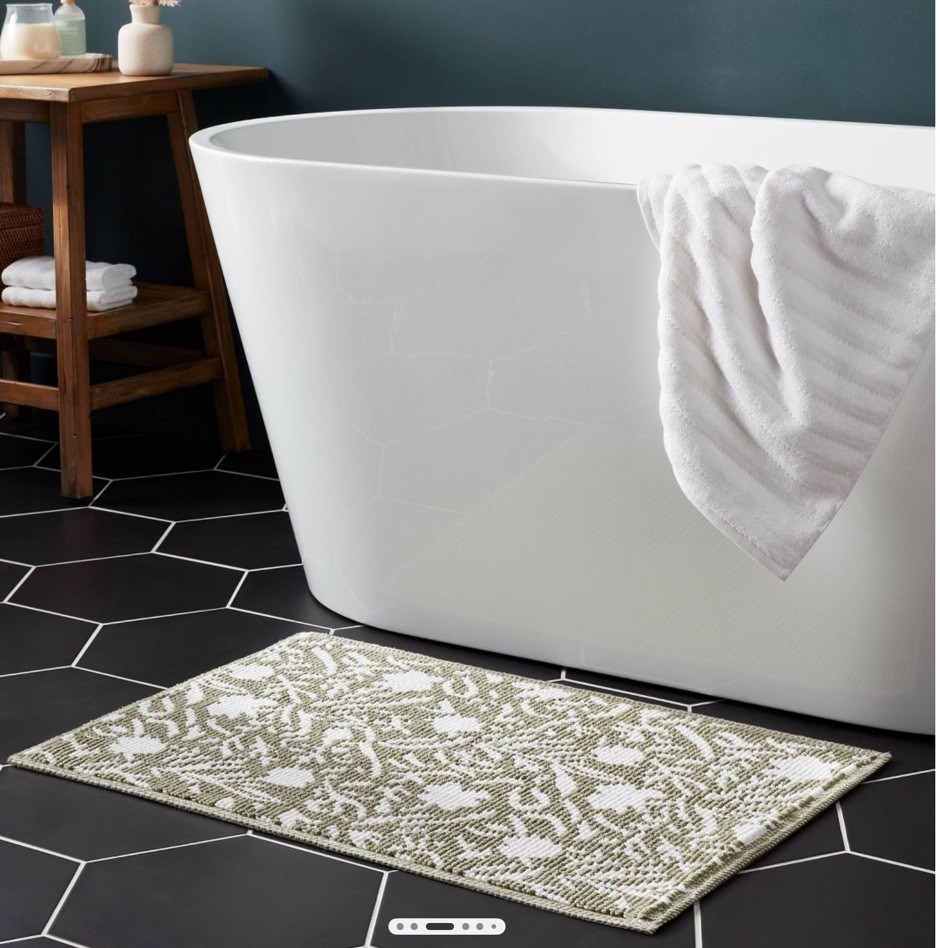 Threshold Performance Plus Bath Rug Green Floral 20 X 30 New With Tags gallery