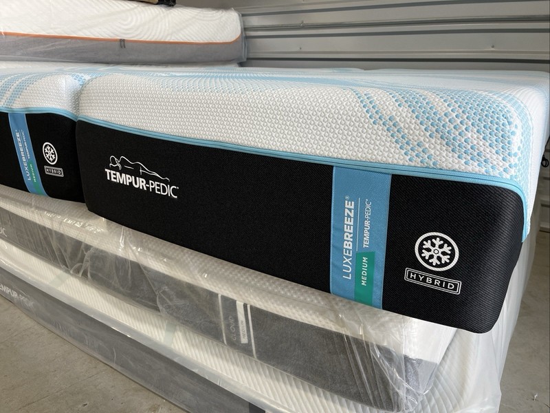 TempurPedic LuxeBreeze 2.0 Medium & Soft Split King Mattress (2 Twin XL) $10,398 gallery