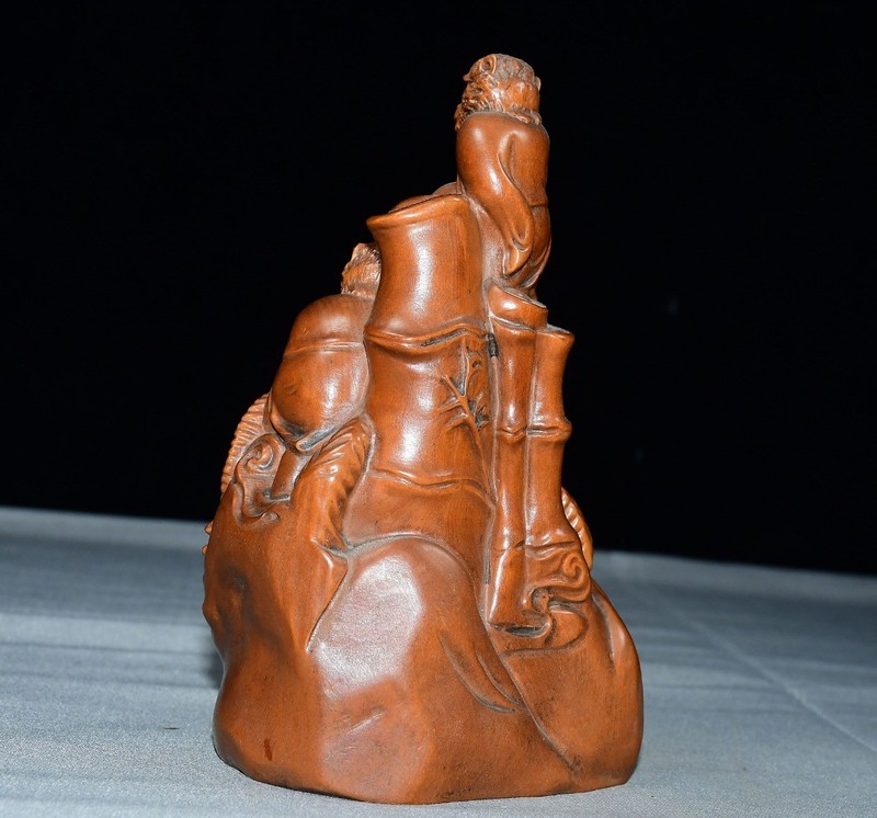 Exquisite Small Leaf Boxwood Three No Monkey Ornament gallery