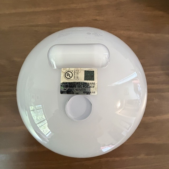 Philips Hue Go Bluetooth Table Lamp - White & Multi-Color Ambiance Model 71460 gallery
