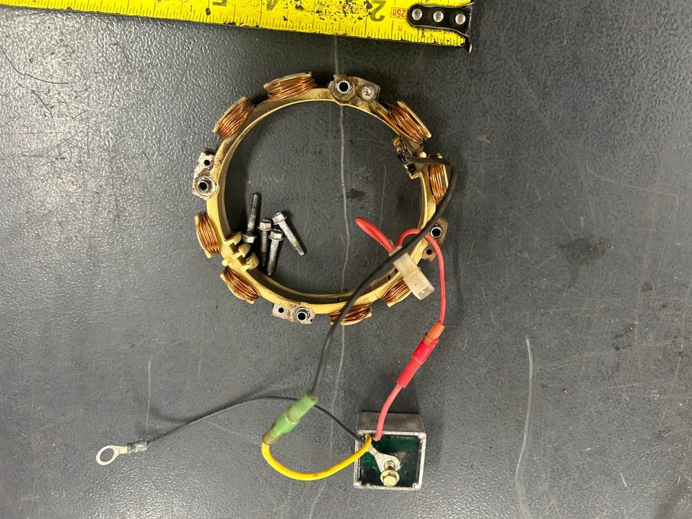 15HP Briggs & Stratton 31F777 0110-E1 stator/regulator # 592829