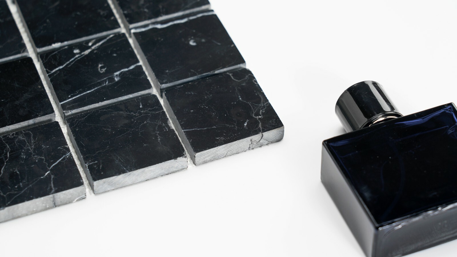 Simple Tile Marble Mosaic Tile "2"X2" Square Collection" Nero Marquina Polished gallery