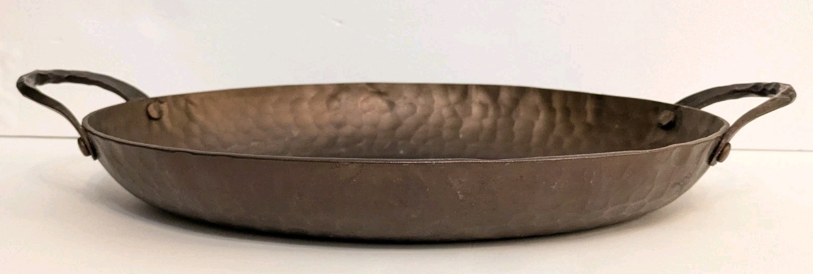 Smithey Forged Oval Roaster Double Handle Pan - Carbon Steel gallery