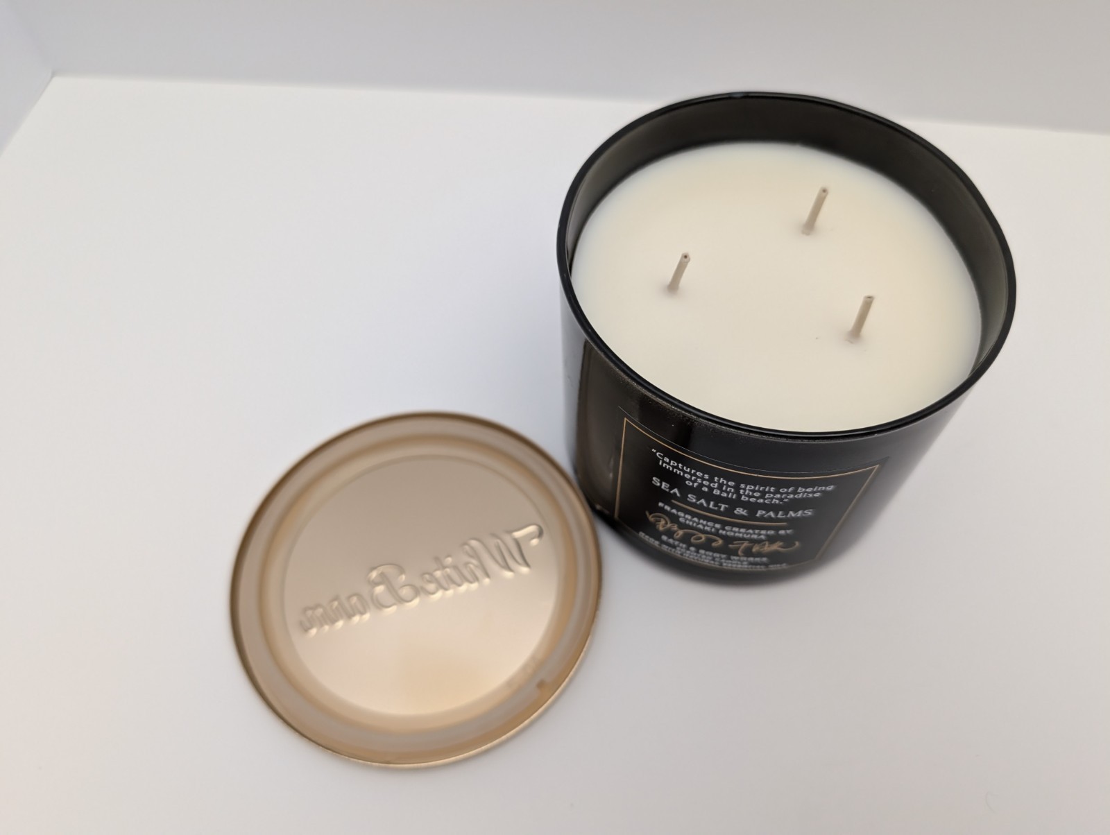 Bath and Body Works White Barn Sea Salt & Palms 3-Wick (14.5 Oz) Chiaki Nomura gallery