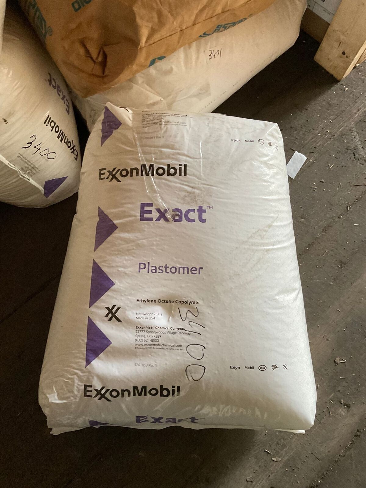 Exxonmobil. Exact Plastomer. Ethylene Octene Copolymer 25kg gallery