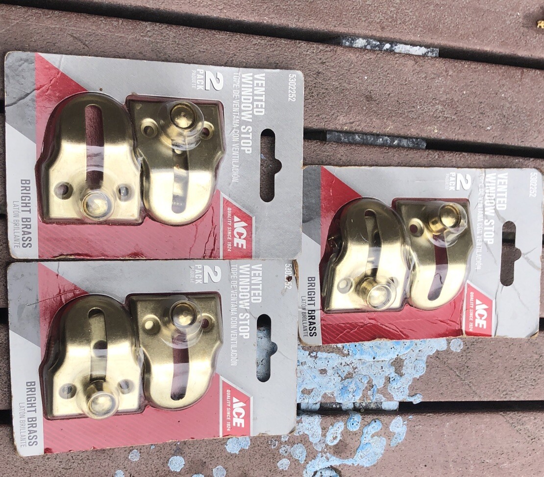 Ace Window Stop Vented 1-9/6x7/8 Inches 5302252 brass ￼used gallery
