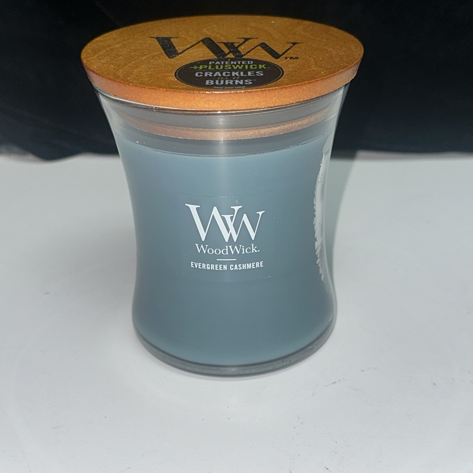 WOODWICK® 9.7oz. Medium EVERGREEN CASHMERE Free Shipping gallery