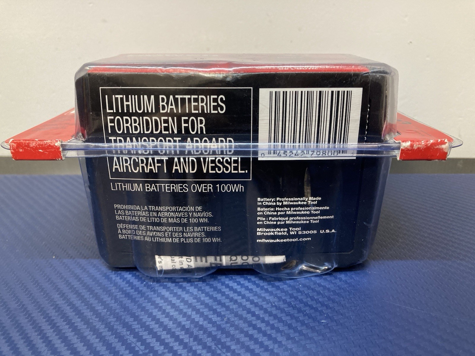 New Genuine MILWAUKEE M18 18V REDLITHIUM FORGE XC 8.0Ah Battery Pack 48-11-1881 gallery