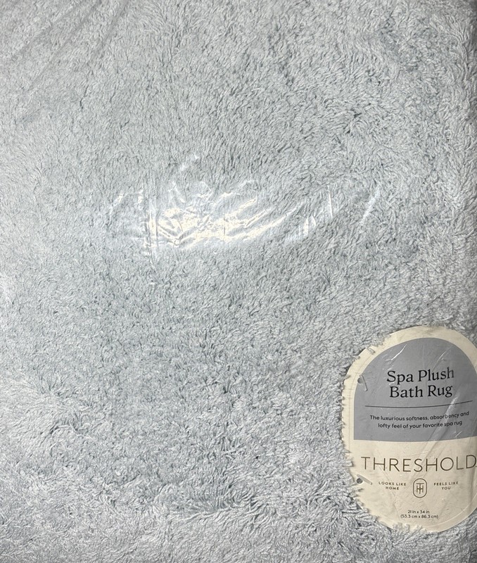 Spa Plush Bath Rug - Threshold™ Light Blue 21"x34" Brand New gallery