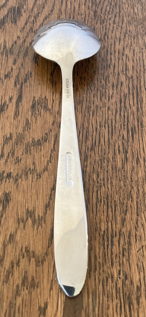 ONEIDA MOONCREST Stainless 6-1/8" Sugar Shell Spoon EUC gallery