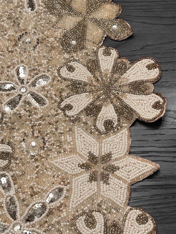 Snowflake Beaded Table Runner Holiday Christmas Decor 13x35 NEW With Tags gallery