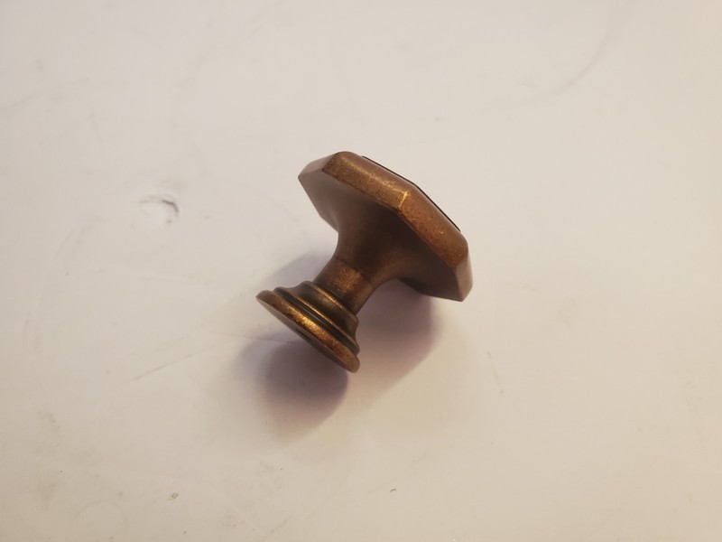 Antique Brass Zinc Alloy Cabinet Knobs - 6 Pack Single Hole Center... gallery
