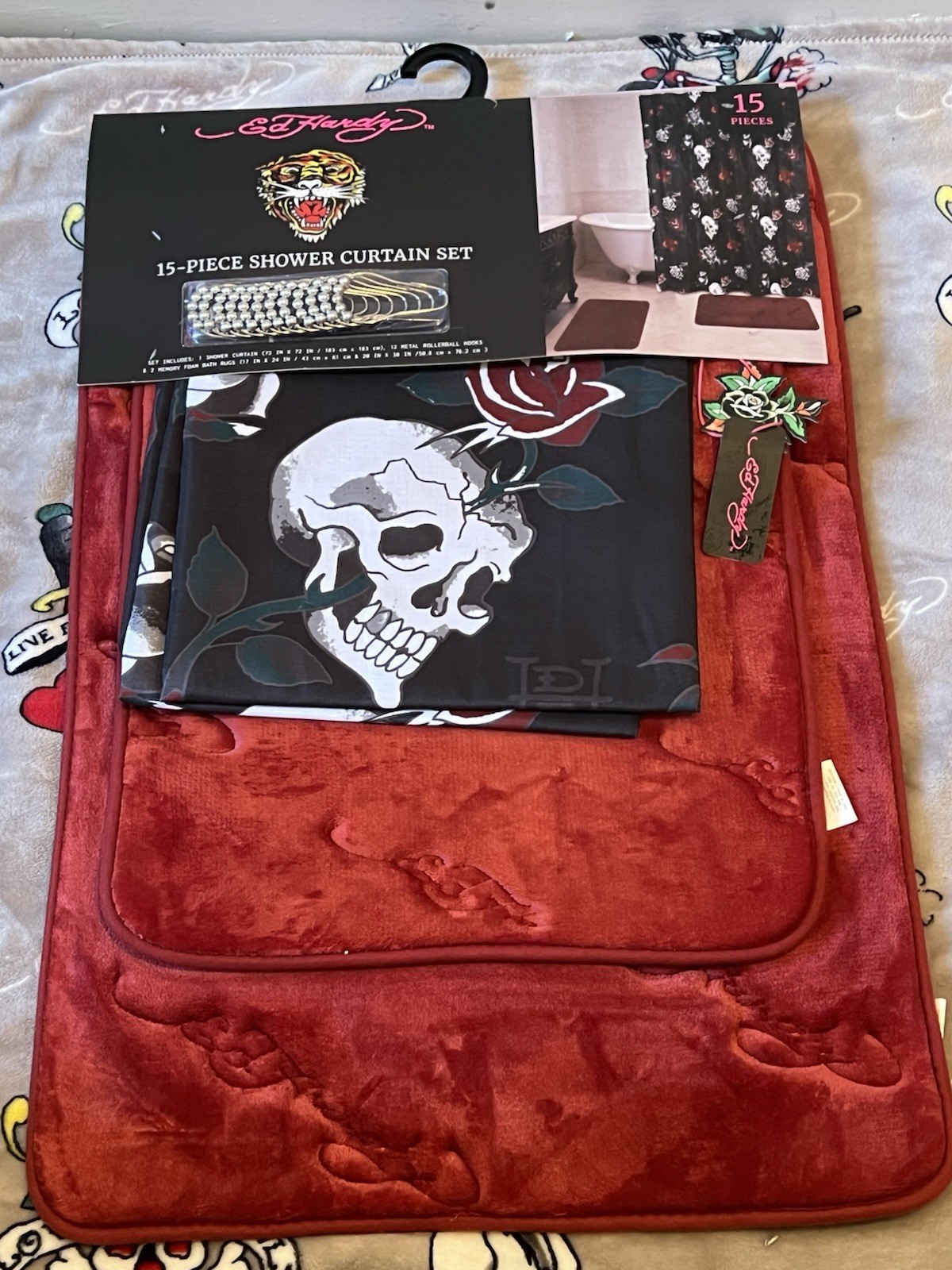 Ed Hardy 15pc Shower Curtain Set With Rugs Red&black Skull Roses Embossed New gallery