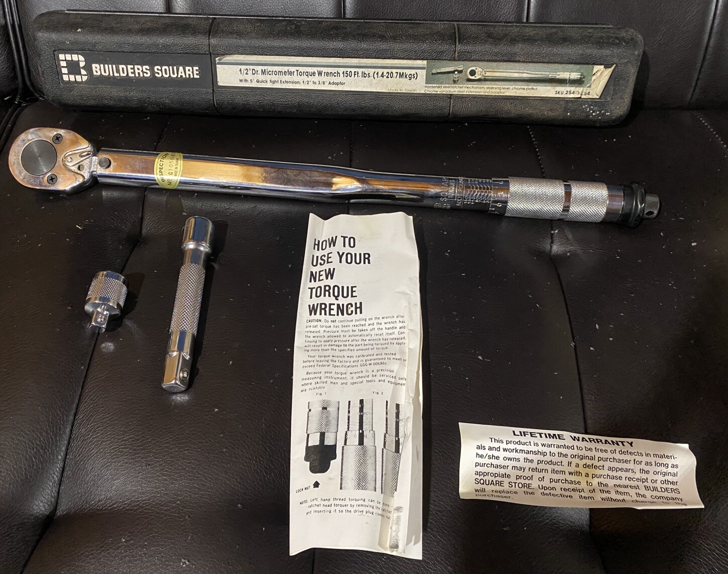 Builders Square 1/2" Drive Micrometer Torque Wrench 150 ft/lbs 1/2”-3/8” Adaptor gallery
