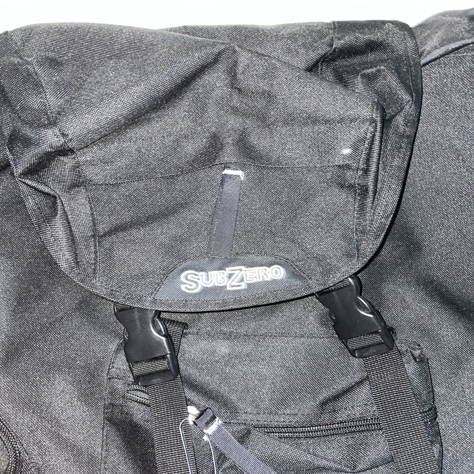 subzero BP5357 Essential Large backpack black NWT 5