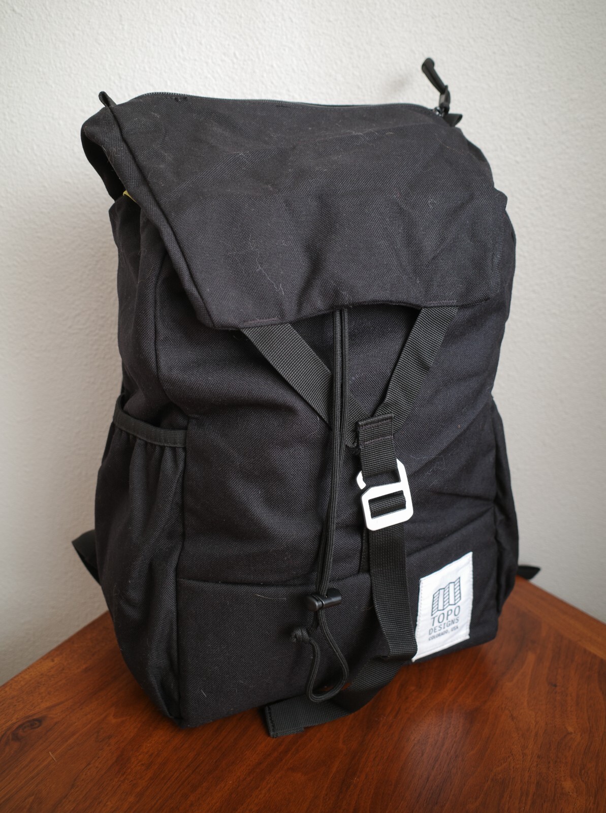 Topo Designs Y-Pack Black Backpack Daypack EUC