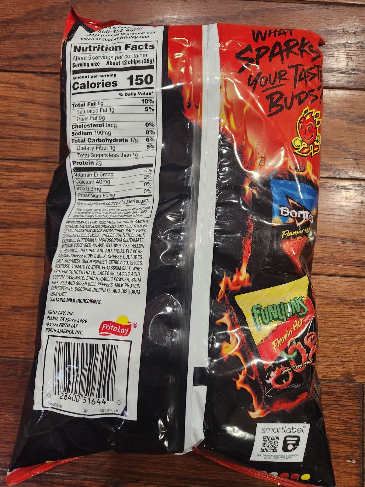 DORITOS FLAMIN' HOT NACHO FLAVORED TORTILLA CHIPS 12/2025 NET 9 1/4 OZ MADE USA gallery