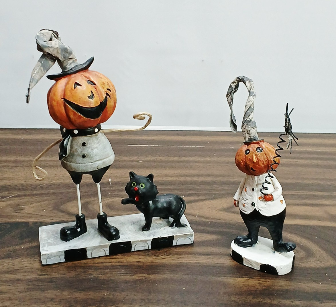(2) Fun and Happy! Fold Art Style Jack O Lantern Figurines / Mixed Materials gallery