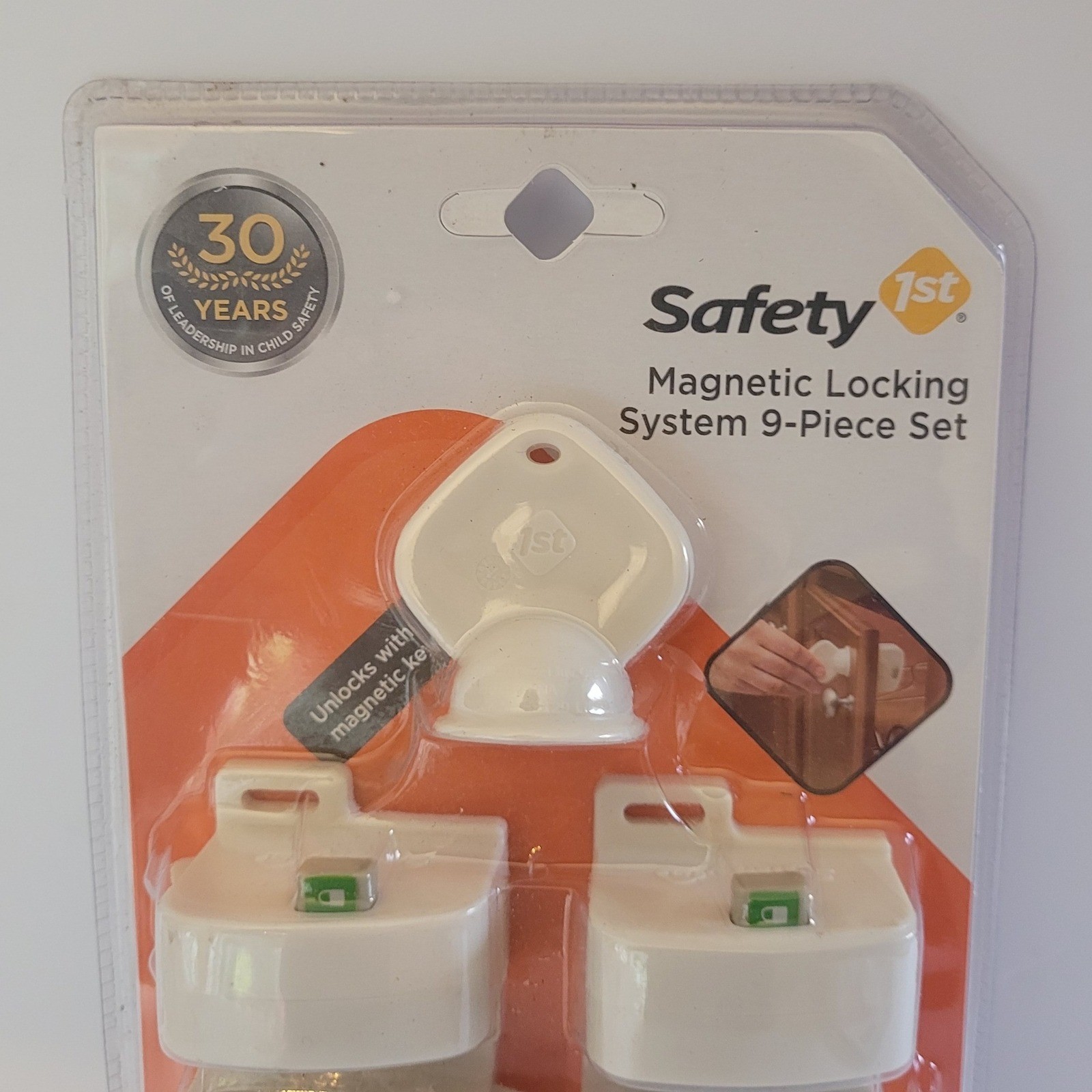 New Safety 1st Magnetic 8 Locking System 9 Piece Set Key gallery