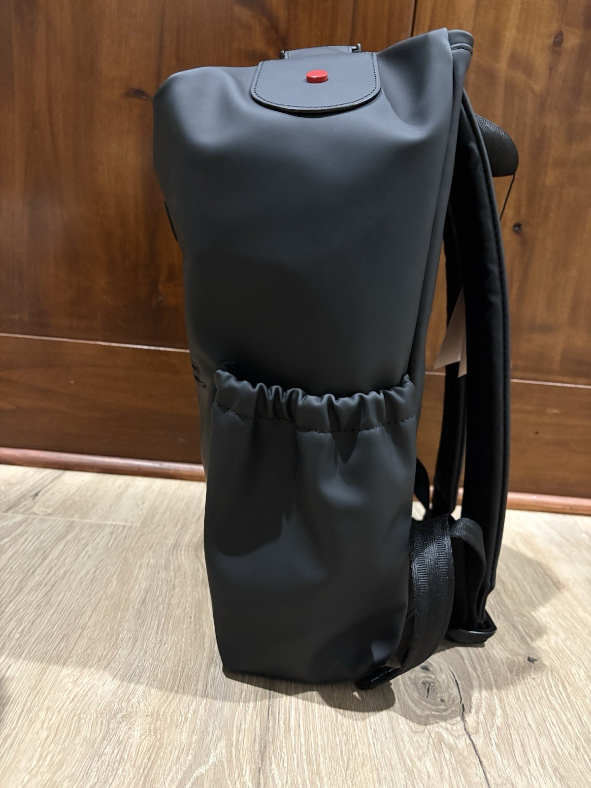 HUNTER Top Clip Backpack Smooth Black with Red Zipper 4