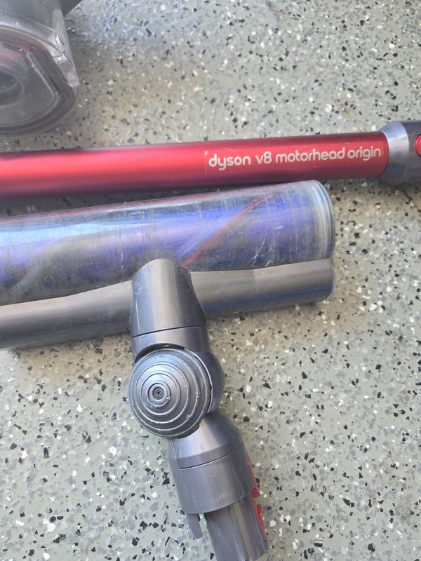 Dyson V8 Motorhead Origin Codless Stick Vacuum Cleaner - Red gallery