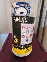 Peanuts Snoopy 75th Anniversary Throw Blanket 46″x60″ Polyester Comfort&Security
