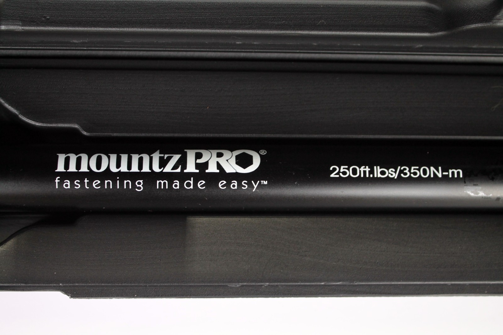 Mountz Pro-75F 1/2 Inch Drive Torque Wrench 50-250 ft/lbs gallery