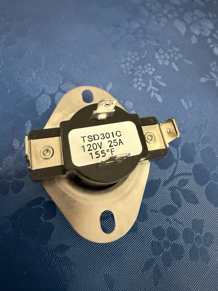 TSD301C Thermal Limit Switch Thermostat 155°F 120V 25A New