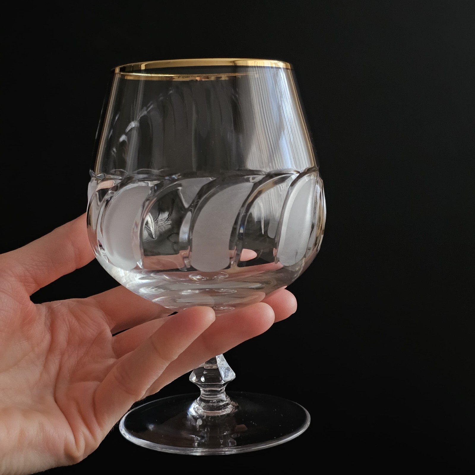 Elegant Hand-Cut 13 oz (400 ml) Crystal Brandy Glasses (Set of 2) with Gold Rim gallery