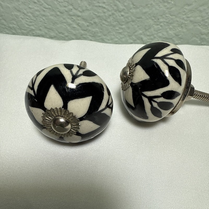 Vintage Ceramic Cabinet Drawer Knob Pulls Black Blue White Floral Geo Lot 19 gallery