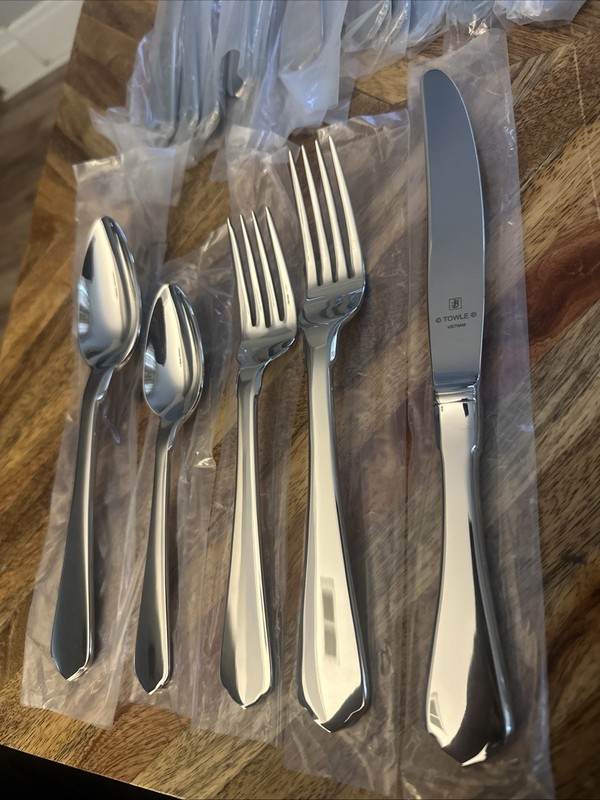 Towle 18/10 Flatware Set 20 Pc Set Like Villeroy Boch Medina Unknown Name gallery