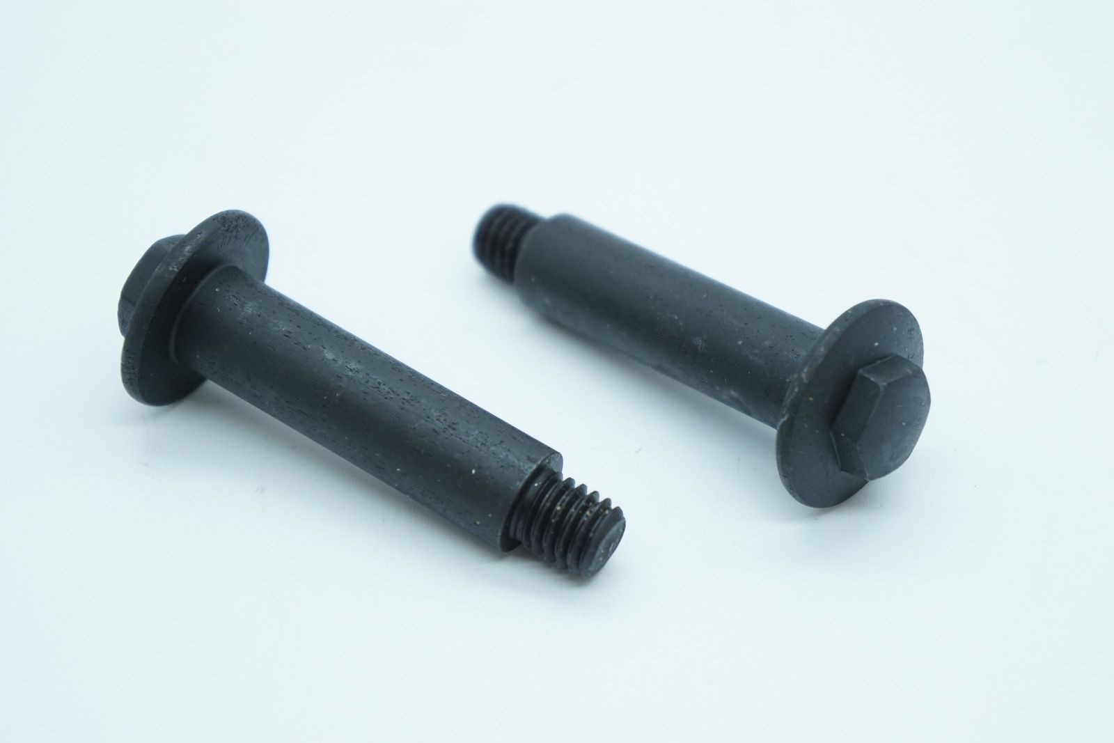 GENUINE OEM TORO PART # 614650 SHOULDER BOLT (SET OF 2) RECYCLER WHEEL BOLT gallery