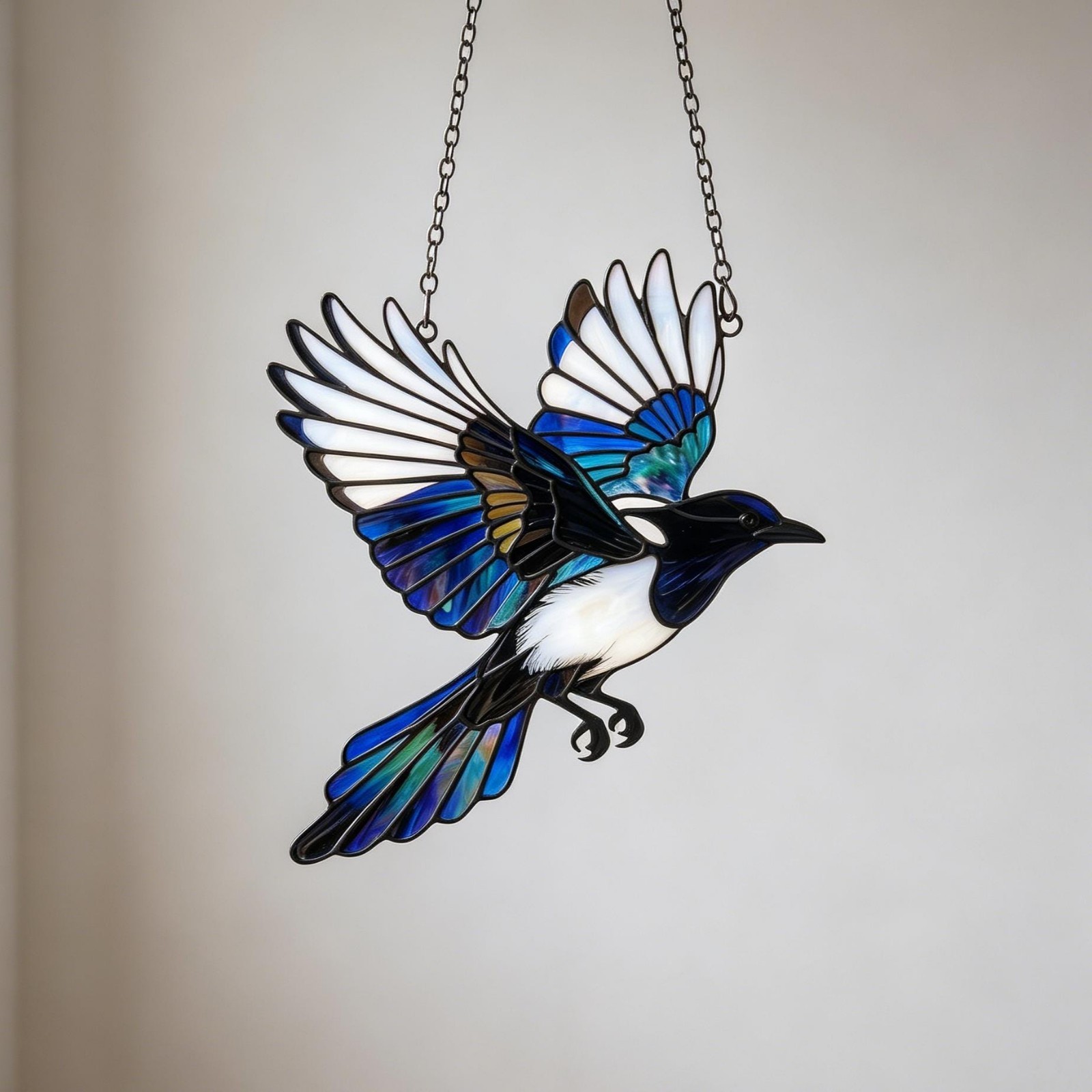 Hand-Painted Magpie Suncatcher Flying Bird Window Hanging Garden Ornament Gift gallery