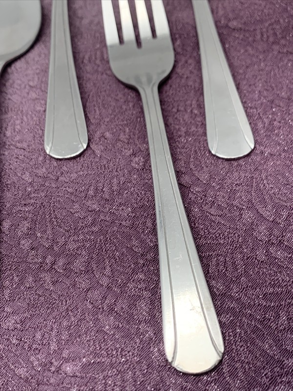 9 Pieces FORK SPOON Wallace Silver Brandware Stainless Outlined China gallery