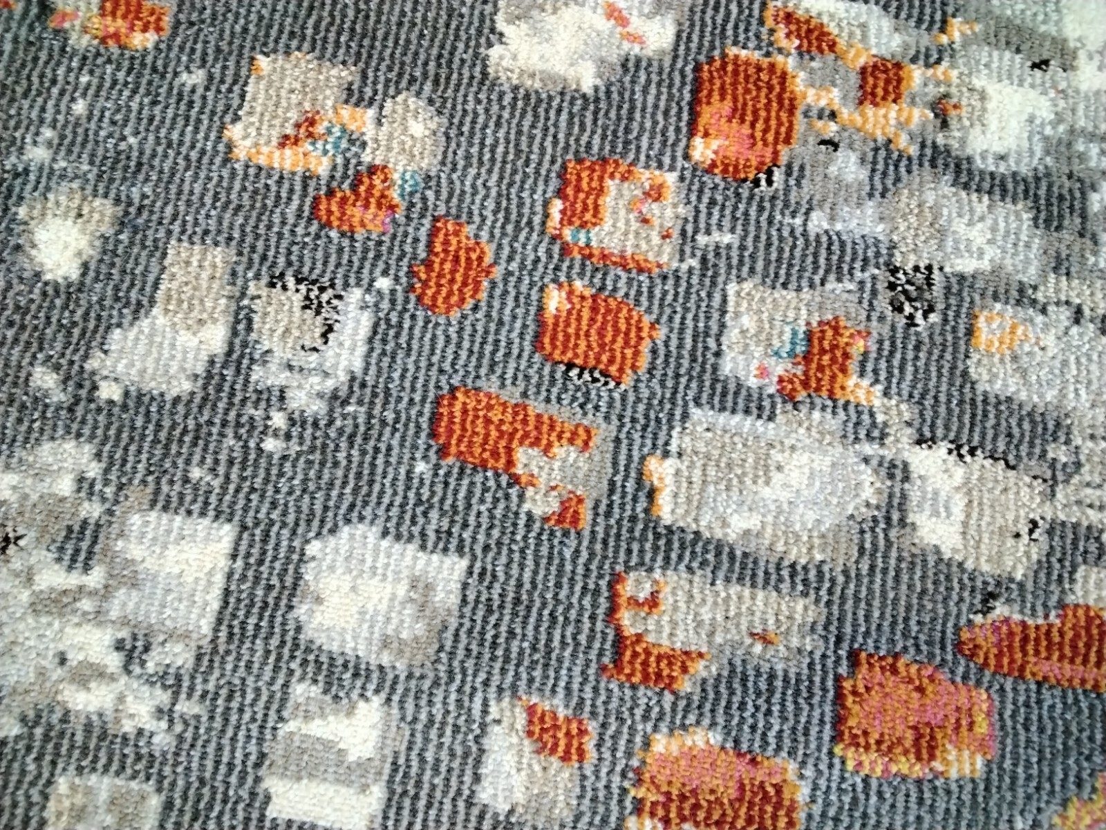 GREY / ORANGE 5'-3" X 7'-6" Back Stain Rug, Reduced Price 1172753641 MAD425H-5 gallery