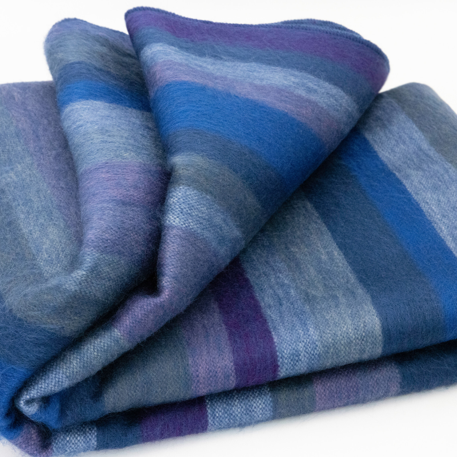 SOFT & WARM STRIPED ALPACA WOOL BLANKET QUEEN BED SOFA THROW OCEANIC BLUES gallery