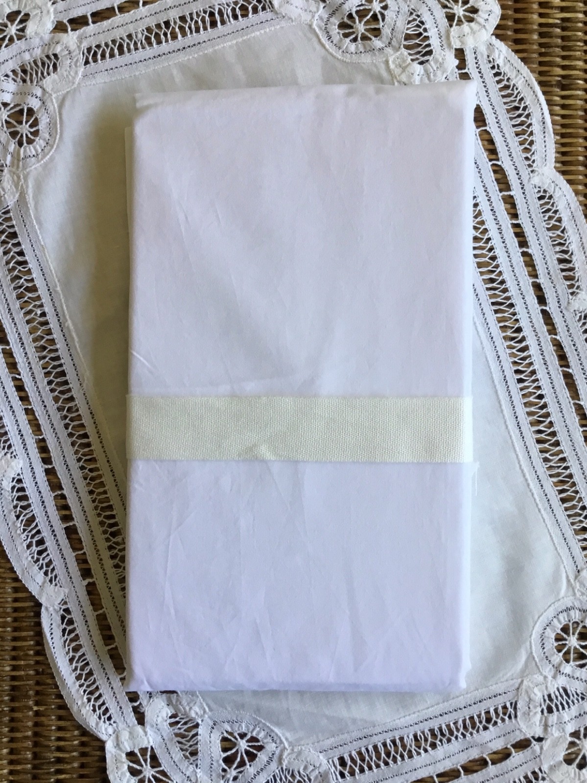 POTTERY BARN Pearl Embroidered Organic Percale (1) KING Pillow Sham Twilight NEW gallery
