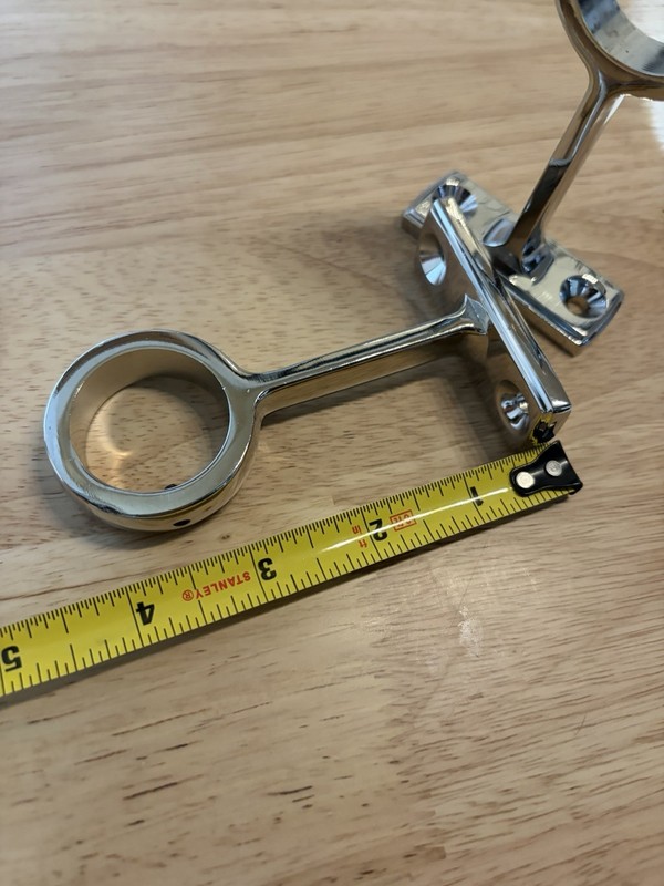 RH Classic Collection Rod Brackets Pair 1.25 ID, Polished Nickel Open Box gallery